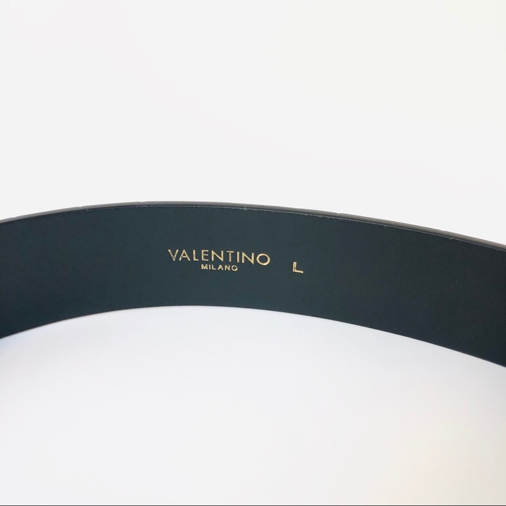 Valentino Milano Black Belt with Gold V - Picture 3 of 8